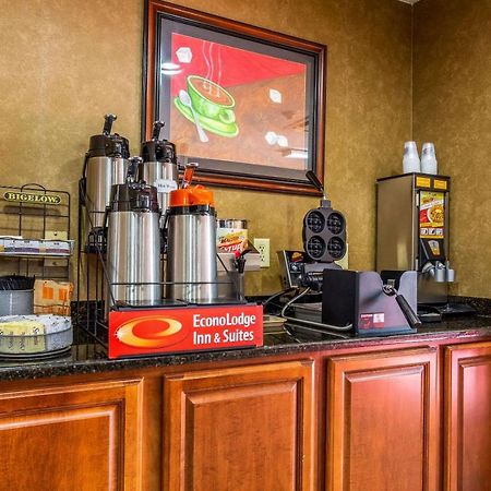 Econo Lodge Inn & Suites Evansville Stevenson Екстер'єр фото