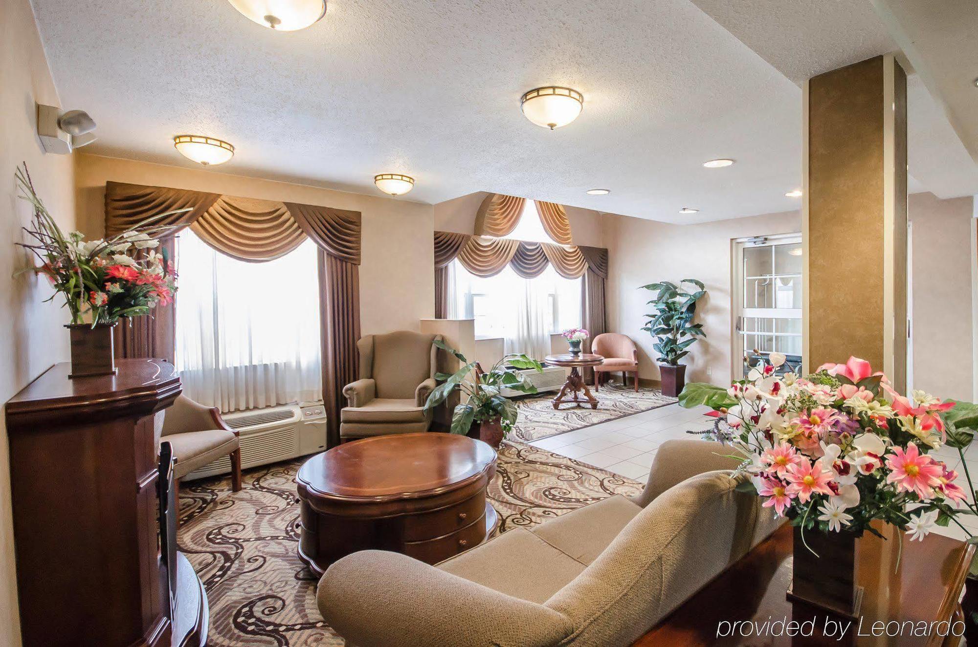 Econo Lodge Inn & Suites Evansville Stevenson Екстер'єр фото